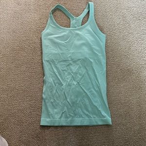 Lululemon ebb to street tank